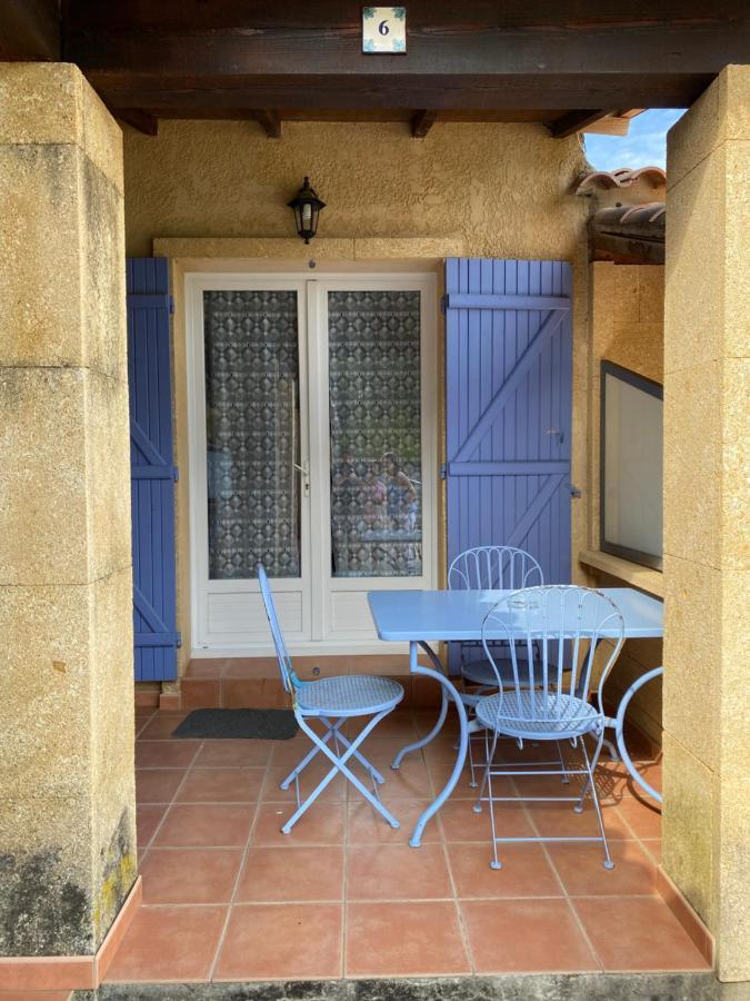 Appartements " Le Clos De La Cerisaie" Castillon-du-Gard Exterior foto