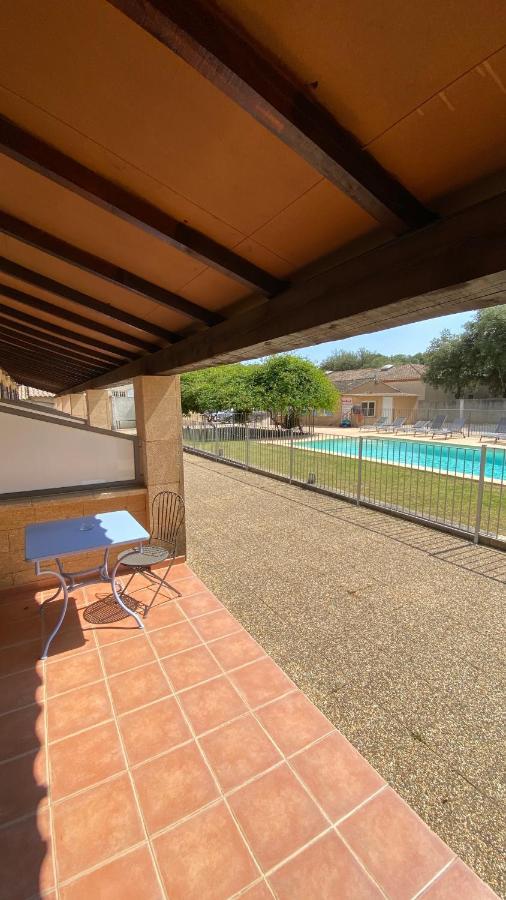 Appartements " Le Clos De La Cerisaie" Castillon-du-Gard Exterior foto